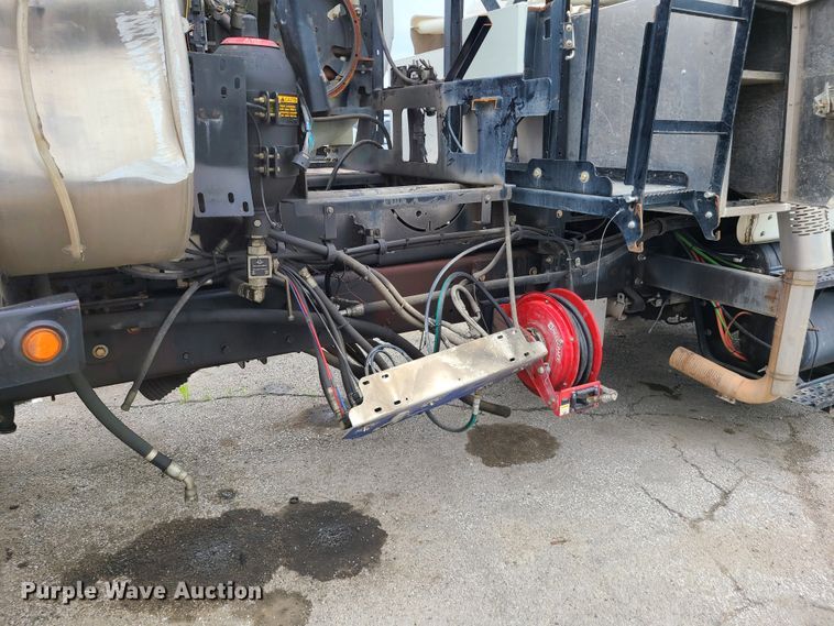 image for item DL8781 2015 International WorkStar 7400  sewer jetter truck