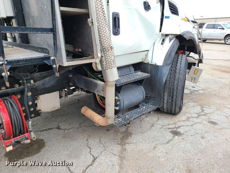 image for item DL8781 2015 International WorkStar 7400  sewer jetter truck