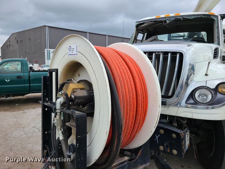 image for item DL8781 2015 International WorkStar 7400  sewer jetter truck