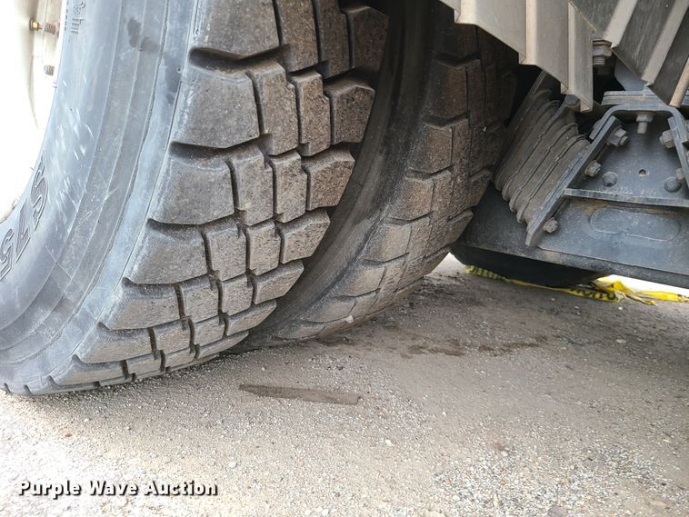 image for item DL8781 2015 International WorkStar 7400  sewer jetter truck