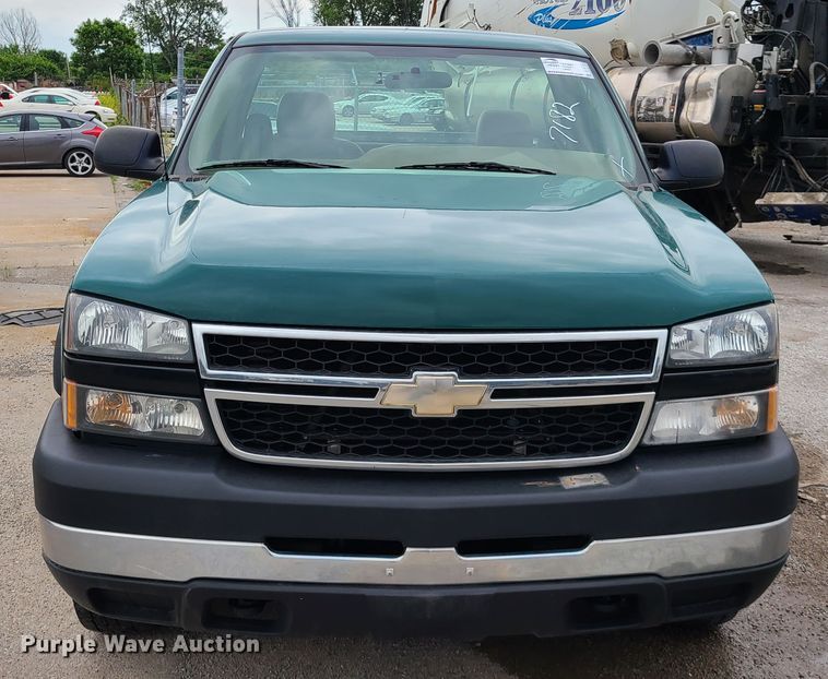 image for item DL8782 2006 Chevrolet Silverado 2500HD  pickup truck