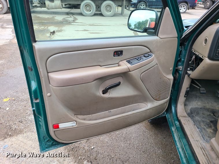 image for item DL8782 2006 Chevrolet Silverado 2500HD  pickup truck