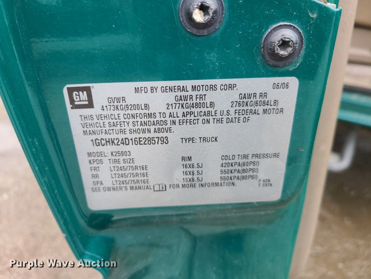 image for item DL8782 2006 Chevrolet Silverado 2500HD  pickup truck