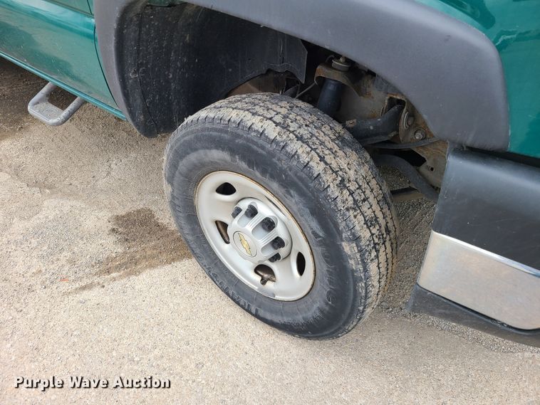 image for item DL8782 2006 Chevrolet Silverado 2500HD  pickup truck
