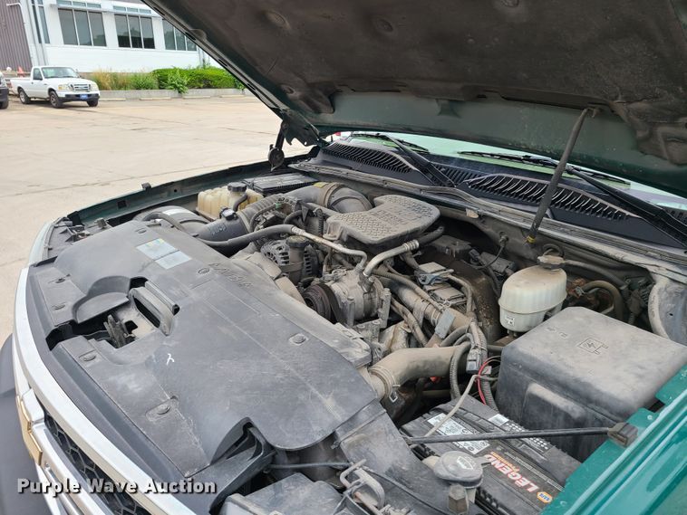 image for item DL8782 2006 Chevrolet Silverado 2500HD  pickup truck