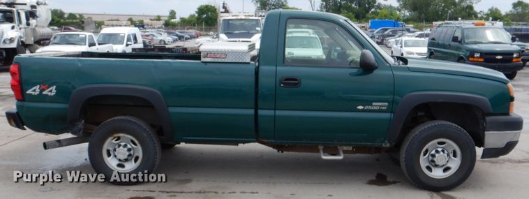 image for item DL8785 2006 Chevrolet Silverado 2500HD  pickup truck
