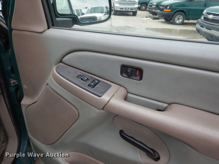 image for item DL8785 2006 Chevrolet Silverado 2500HD  pickup truck