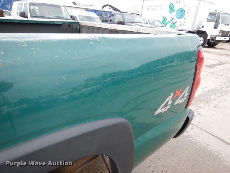 image for item DL8785 2006 Chevrolet Silverado 2500HD  pickup truck