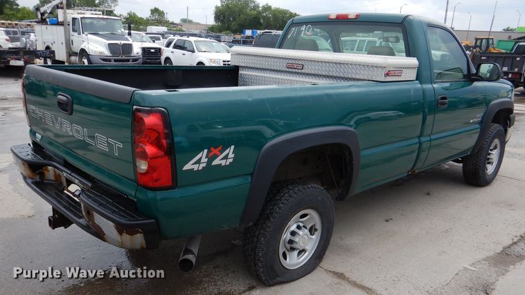 image for item DL8786 2006 Chevrolet Silverado 2500HD  pickup truck