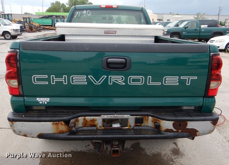 image for item DL8786 2006 Chevrolet Silverado 2500HD  pickup truck