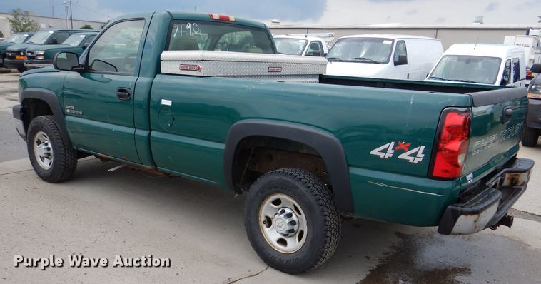 image for item DL8786 2006 Chevrolet Silverado 2500HD  pickup truck