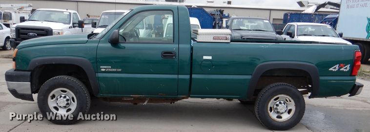 image for item DL8786 2006 Chevrolet Silverado 2500HD  pickup truck