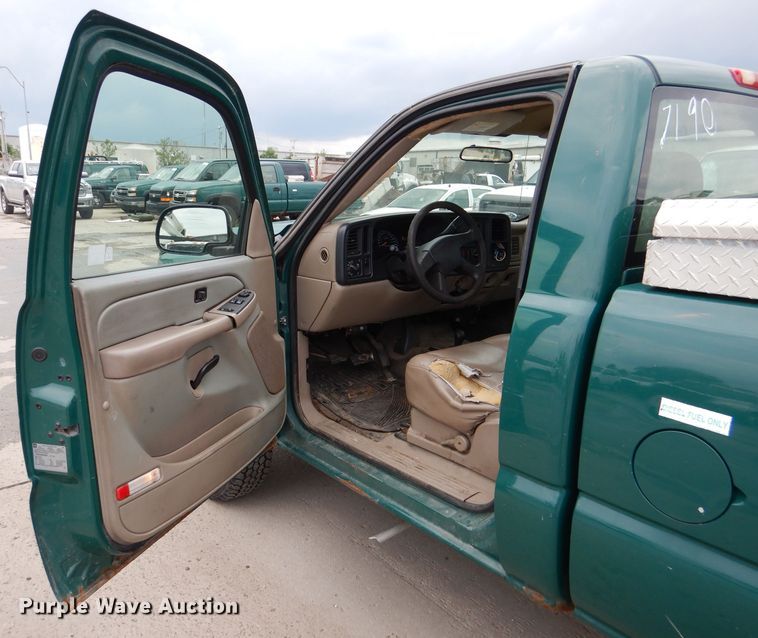 image for item DL8786 2006 Chevrolet Silverado 2500HD  pickup truck