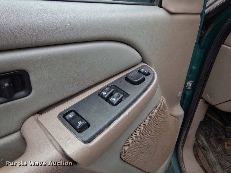 image for item DL8786 2006 Chevrolet Silverado 2500HD  pickup truck