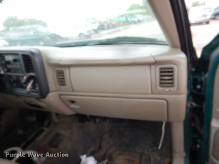 image for item DL8786 2006 Chevrolet Silverado 2500HD  pickup truck