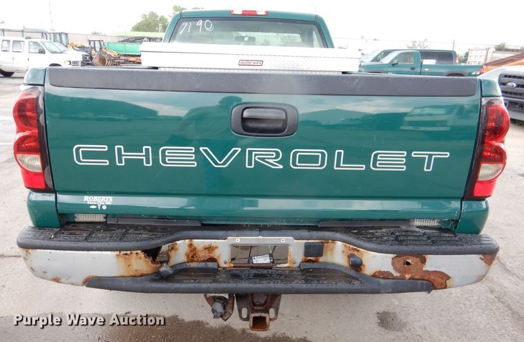 image for item DL8786 2006 Chevrolet Silverado 2500HD  pickup truck