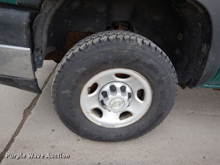 image for item DL8786 2006 Chevrolet Silverado 2500HD  pickup truck