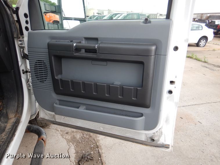 image for item DL8787 2012 Ford F350 Super Duty  pickup truck