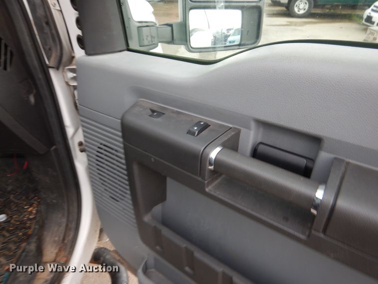 image for item DL8787 2012 Ford F350 Super Duty  pickup truck