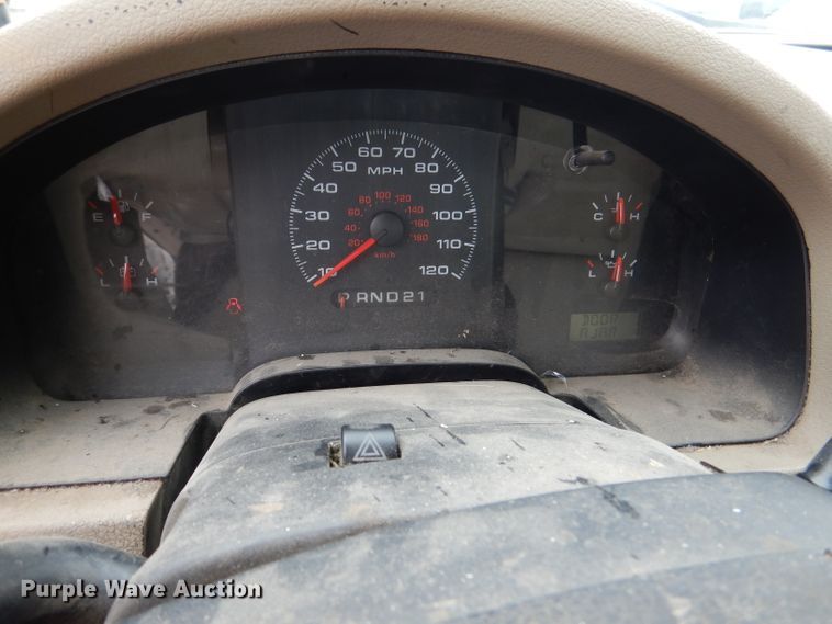 image for item DL8790 2006 Ford F150 XL  SuperCab pickup truck