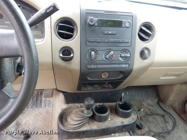 image for item DL8790 2006 Ford F150 XL  SuperCab pickup truck