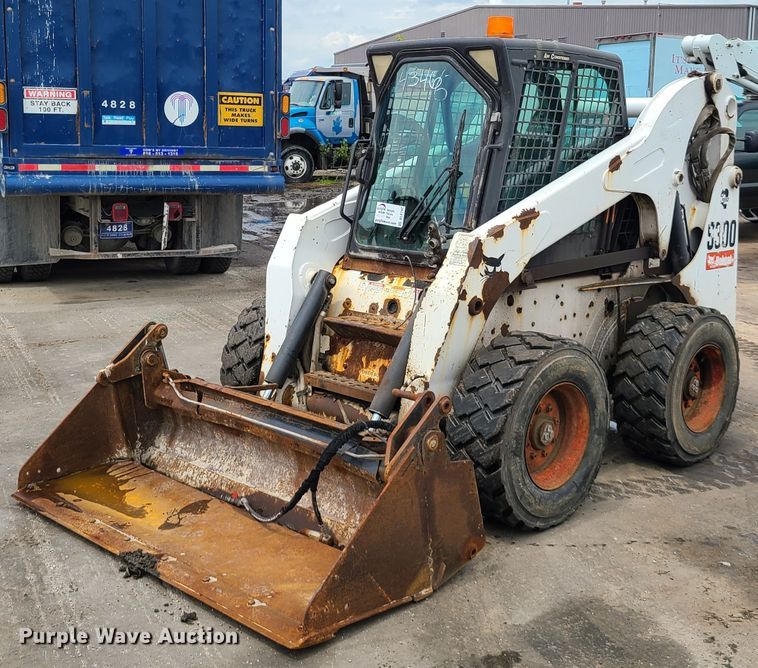 image for item DL8792 2009 Bobcat S300  skid steer loader