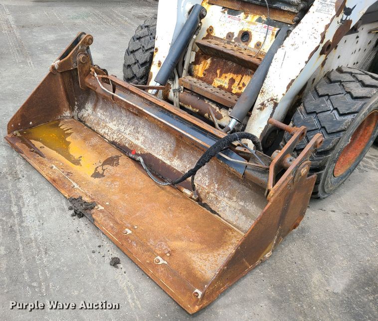 image for item DL8792 2009 Bobcat S300  skid steer loader