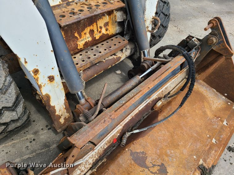 image for item DL8792 2009 Bobcat S300  skid steer loader