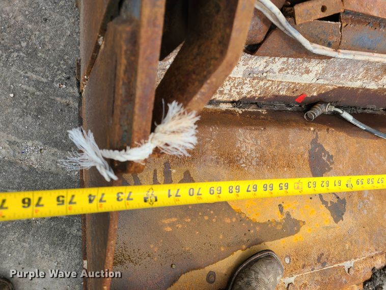 image for item DL8792 2009 Bobcat S300  skid steer loader