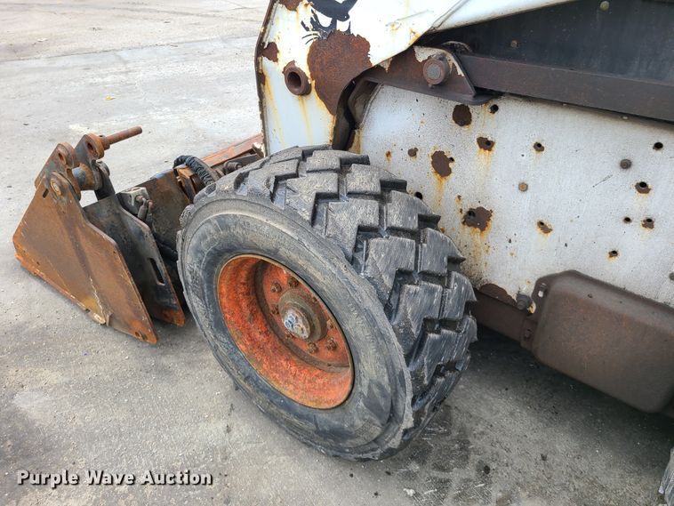 image for item DL8792 2009 Bobcat S300  skid steer loader