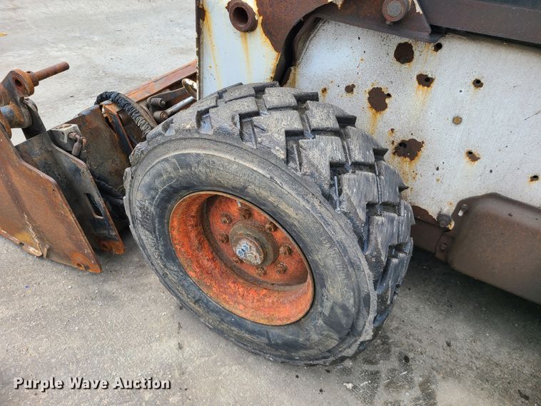 image for item DL8792 2009 Bobcat S300  skid steer loader