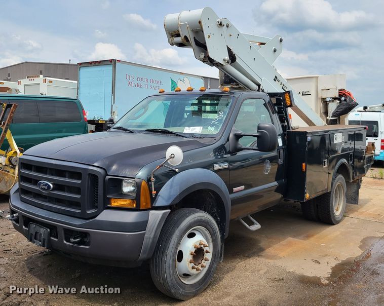 image for item DL8794 2007 Ford F550 Super Duty  bucket truck
