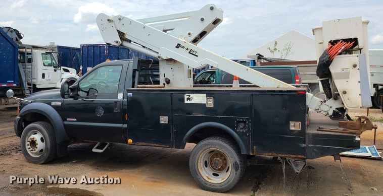 image for item DL8794 2007 Ford F550 Super Duty  bucket truck