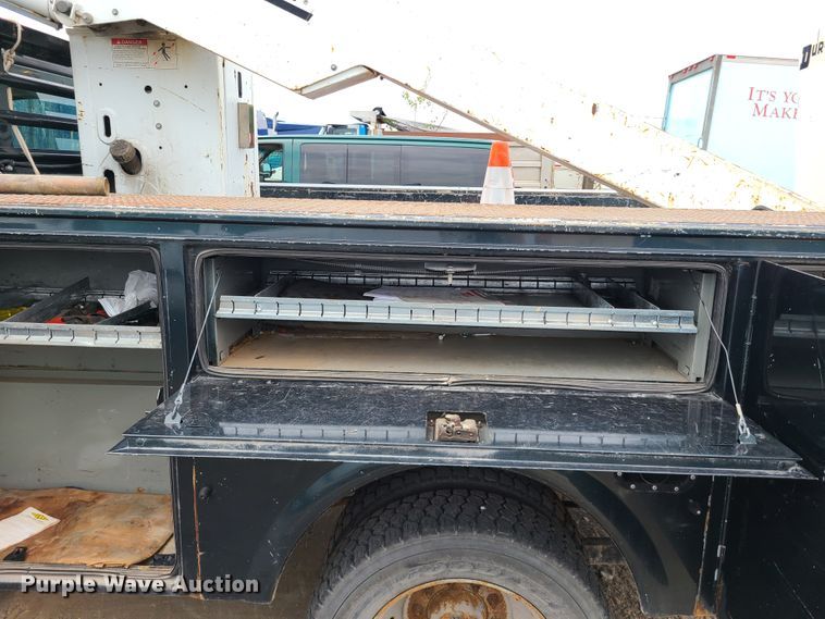 image for item DL8794 2007 Ford F550 Super Duty  bucket truck