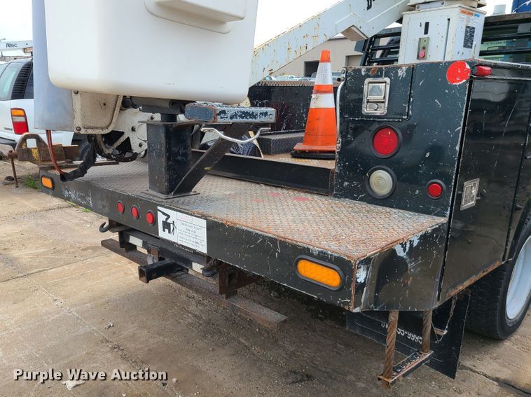 image for item DL8794 2007 Ford F550 Super Duty  bucket truck