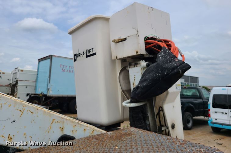 image for item DL8794 2007 Ford F550 Super Duty  bucket truck