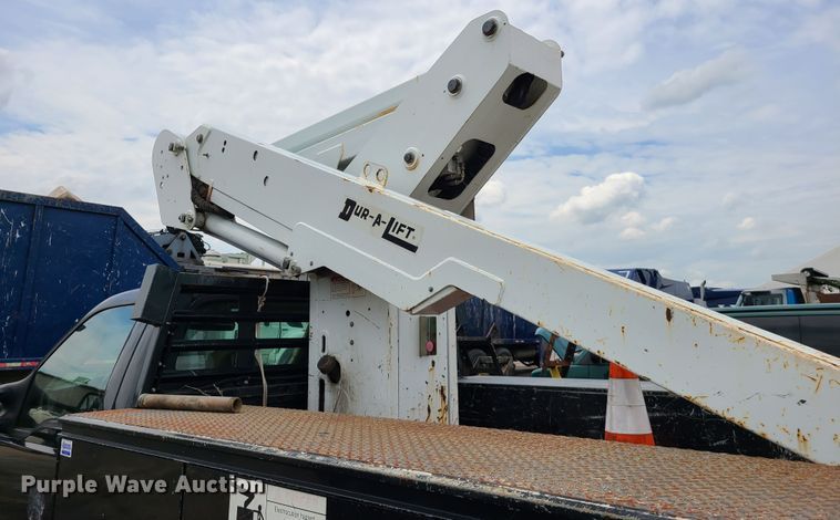 image for item DL8794 2007 Ford F550 Super Duty  bucket truck