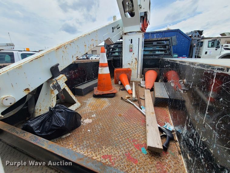 image for item DL8794 2007 Ford F550 Super Duty  bucket truck