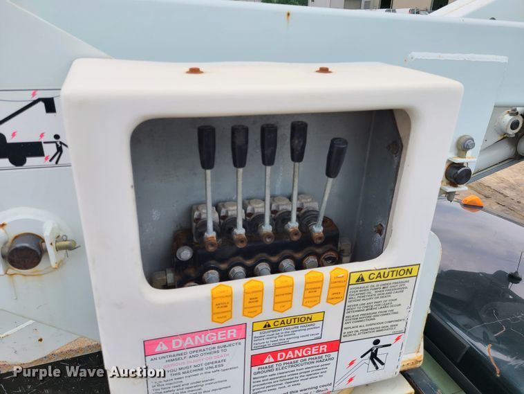 image for item DL8794 2007 Ford F550 Super Duty  bucket truck