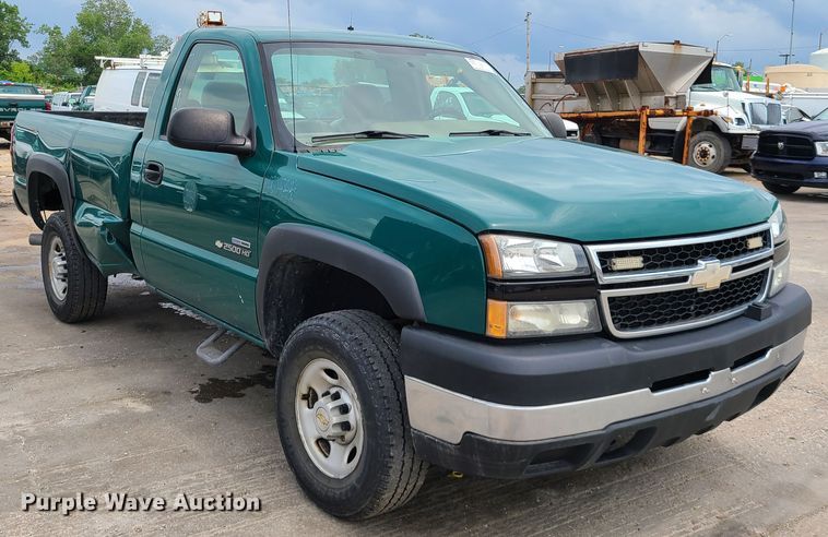 image for item DL8797 2006 Chevrolet Silverado 2500HD  pickup truck