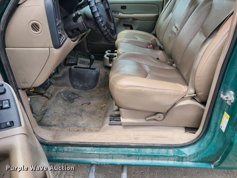 image for item DL8797 2006 Chevrolet Silverado 2500HD  pickup truck