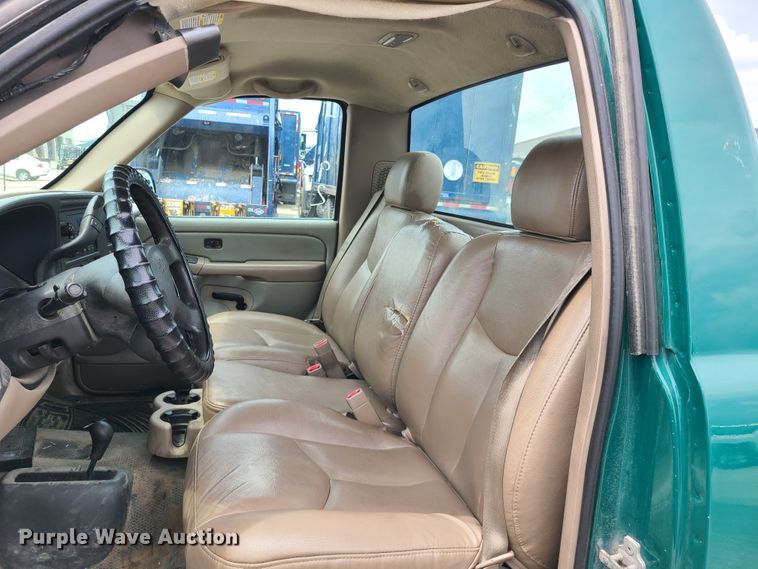 image for item DL8797 2006 Chevrolet Silverado 2500HD  pickup truck