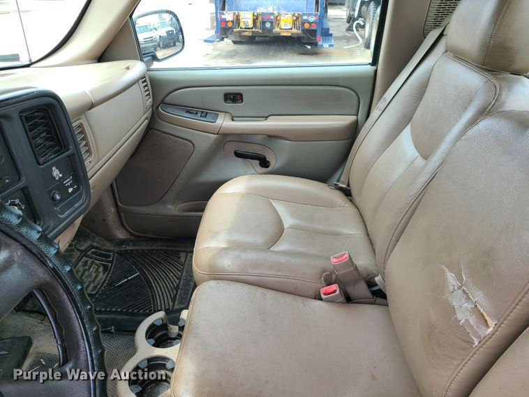 image for item DL8797 2006 Chevrolet Silverado 2500HD  pickup truck