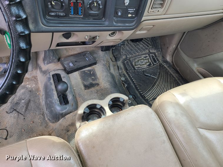 image for item DL8797 2006 Chevrolet Silverado 2500HD  pickup truck