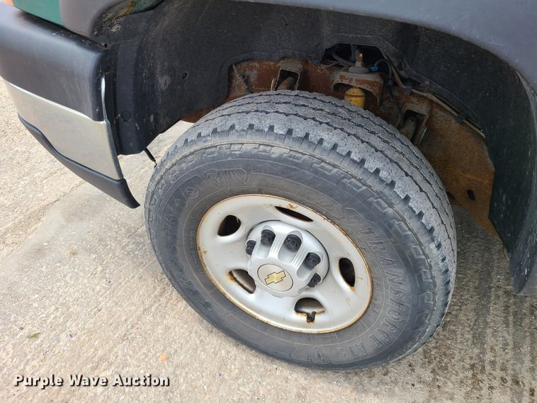 image for item DL8797 2006 Chevrolet Silverado 2500HD  pickup truck