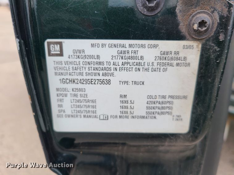 image for item DL8799 2005 Chevrolet Silverado 2500HD  pickup truck