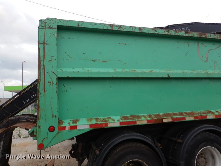 image for item DL8806 2007 International 7600  crane truck