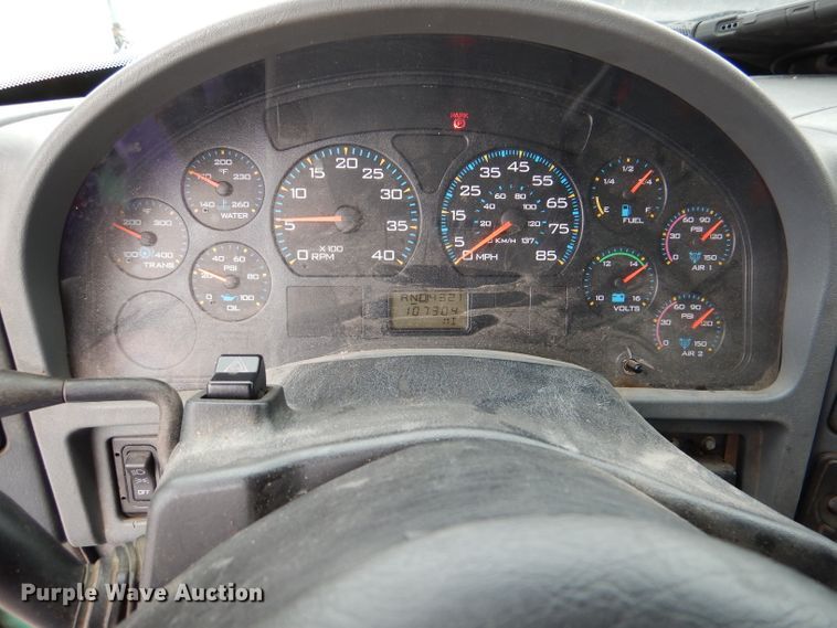 image for item DL8807 2007 International 7600  crane truck