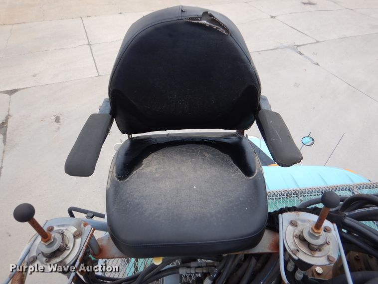 image for item DL8807 2007 International 7600  crane truck