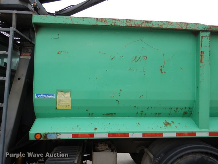 image for item DL8807 2007 International 7600  crane truck